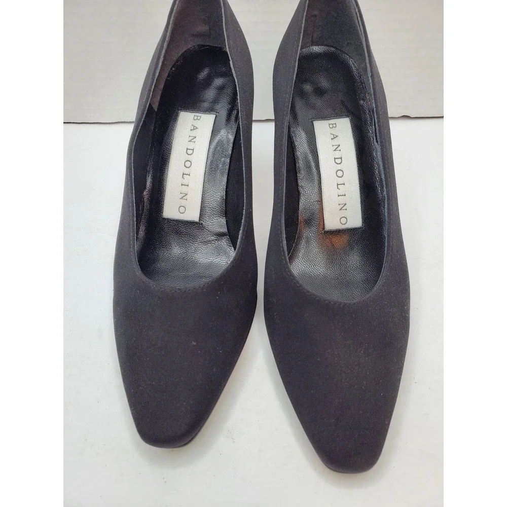 Bandolino Candy Womens Pump Dress Shoe Black Fabric &Leather 2-1/4 Heels Size 6M